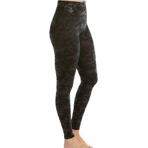 Spanx Faux Leather Camo Leggings Mid Rise Waist Pull On Activewear Black Small